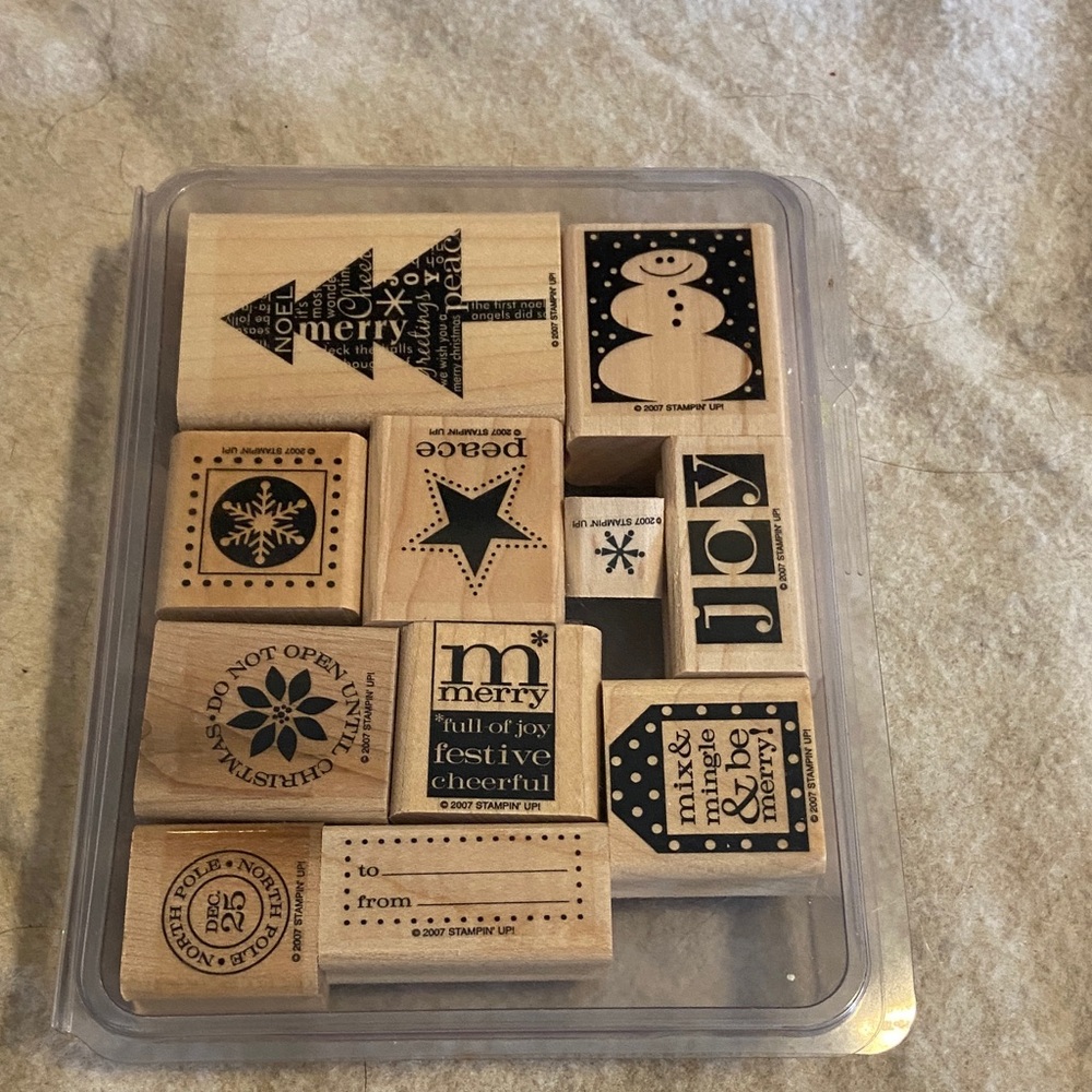 Stampin' Up! “Perfect Presentation” Festive Wooden Stamp Set